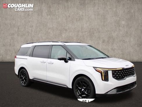New 2025 Kia Carnival SX w/ SX Dark Edition Package FWD image 1