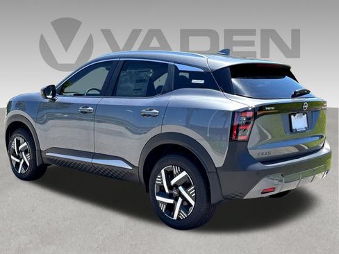 New 2026 Nissan Kicks S w/ Charging Package FWD image 32