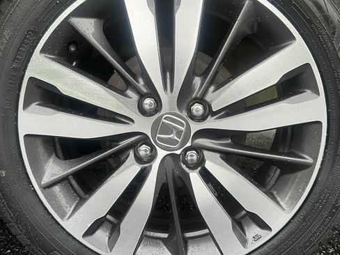 Used 2015 Honda Fit EX image 43