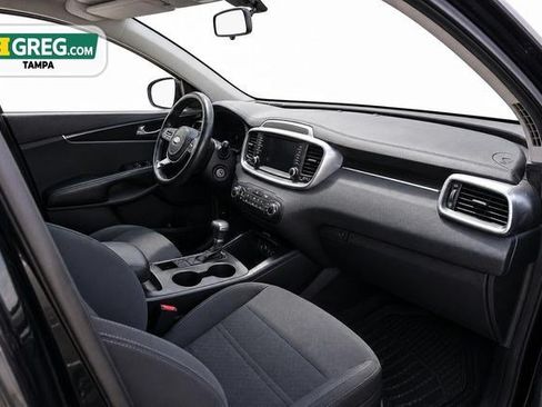 Used 2020 Kia Sorento LX AWD/4WD image 10
