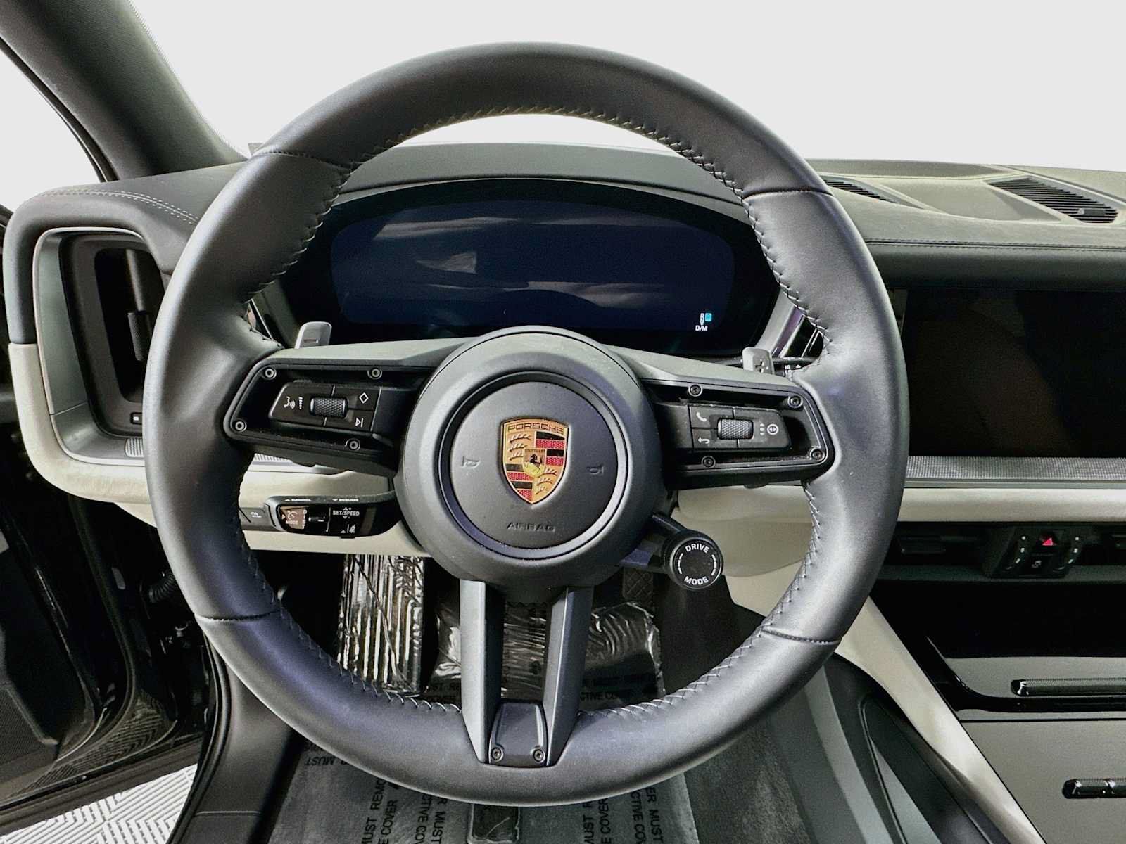 Certified 2026 Porsche Cayenne AWD/4WD image 14