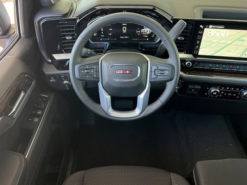 New 2026 GMC Sierra 1500 Elevation w/ X31 Off-Road Package AWD/4WD image 12