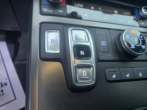 Used 2025 Hyundai Palisade Calligraphy AWD/4WD image 11