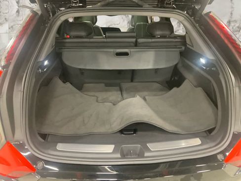 Certified 2025 Cadillac Optiq Sport 2 AWD/4WD image 13