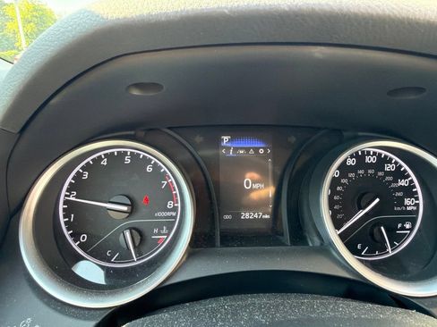 Used 2024 Toyota Camry LE FWD image 9