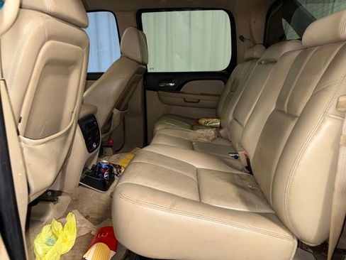 Used 2007 Chevrolet Avalanche LT w/ LT Preferred Equipment Group AWD/4WD image 19