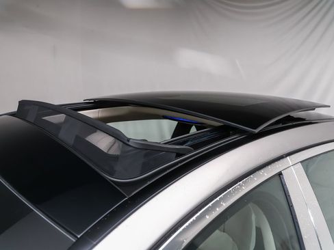 New 2026 Mercedes-Benz Maybach S 580 4MATIC image 5