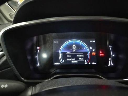 Used 2024 Toyota Corolla Cross XLE w/ Convenience Package image 22