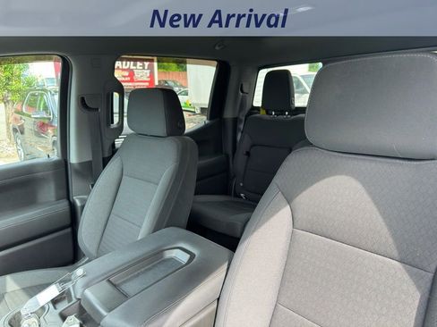 Used 2021 Chevrolet Silverado 1500 LT w/ Z71 Off-Road Package AWD/4WD image 9