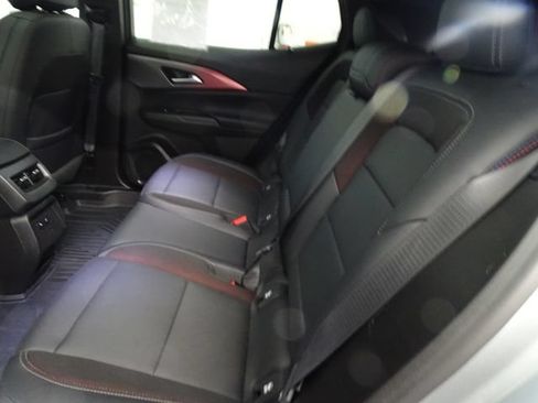 Used 2025 Chevrolet Equinox EV RS w/ Convenience Package II AWD/4WD image 4