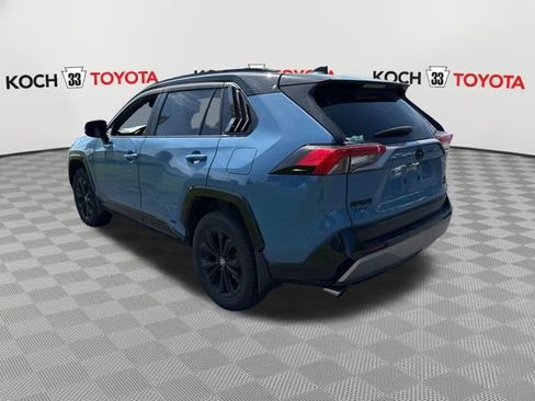 Used 2022 Toyota RAV4 XSE w/ XSE Grade Weather Package AWD/4WD image 6
