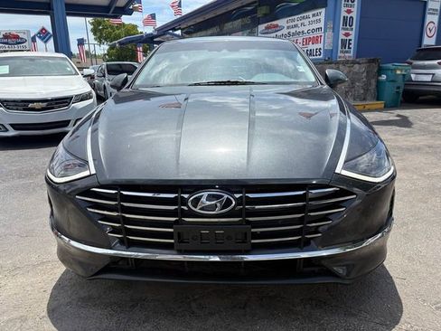 Used 2023 Hyundai Sonata SE FWD image 4