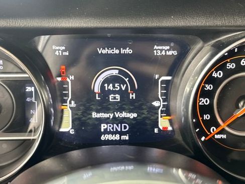 Used 2020 Jeep Gladiator Overland image 18