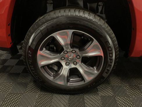 Used 2019 RAM 1500 Laramie image 21