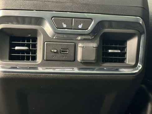 Used 2021 GMC Sierra 1500 AT4 w/ AT4 Premium Package image 22