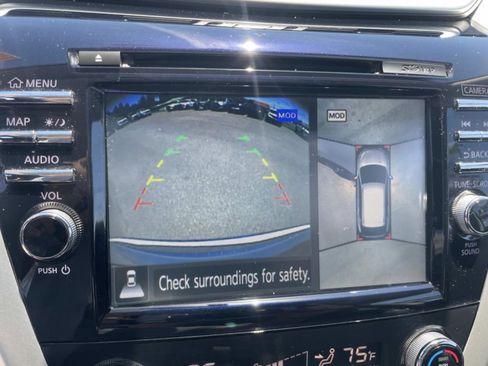Used 2018 Nissan Murano Platinum w/ Cargo Package FWD image 30