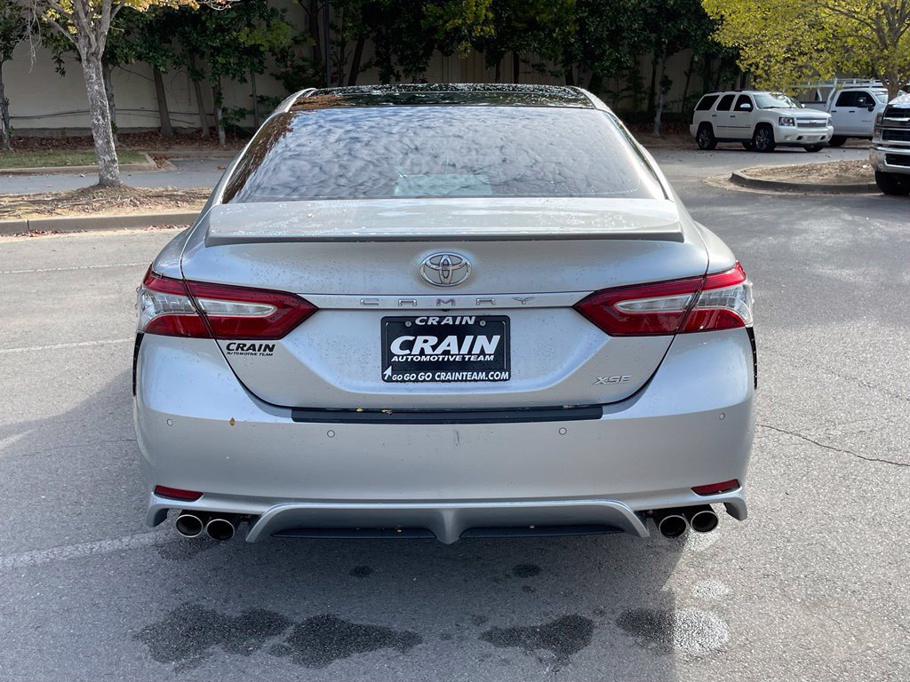 Used 2018 Toyota Camry XSE FWD image 6