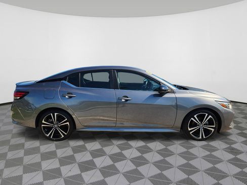 Used 2022 Nissan Sentra SR FWD image 6