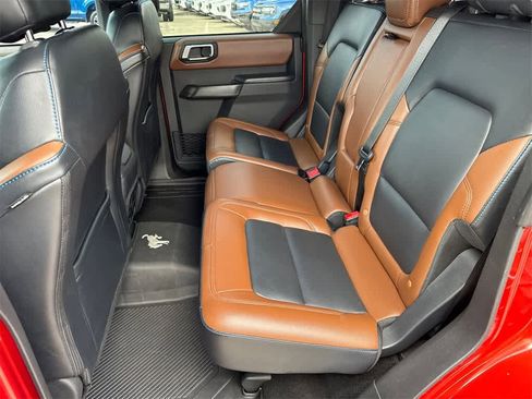Used 2024 Ford Bronco Outer Banks image 17