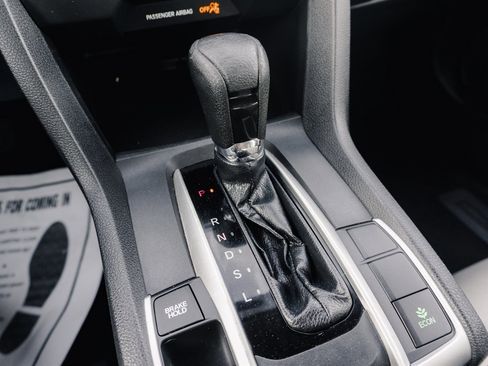 Used 2018 Honda Civic LX image 29