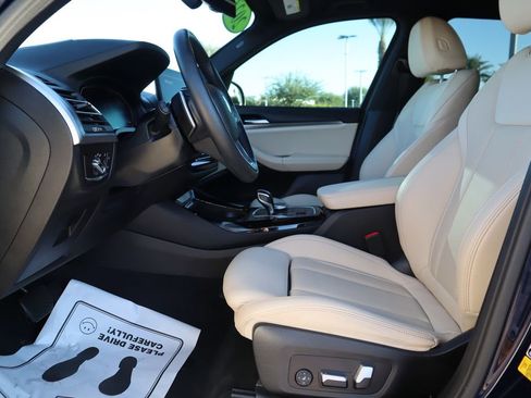 Used 2023 BMW X3 sDrive30i w/ Premium Package image 18