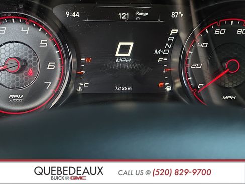 Used 2018 Dodge Charger SXT w/ Blacktop Package RWD image 14
