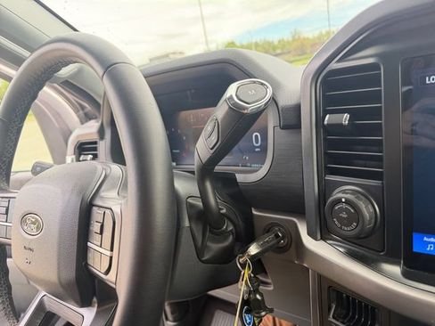 Certified 2024 Ford F150 XLT AWD/4WD image 18