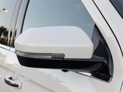 Used 2022 Ford Expedition Limited image 11