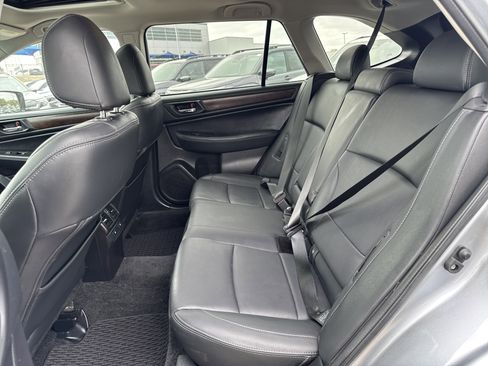 Used 2015 Subaru Outback 2.5i Limited image 29