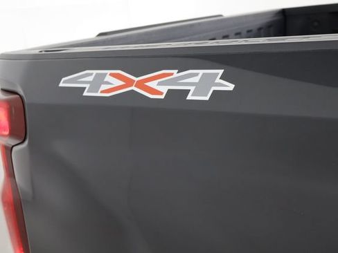 Used 2023 Chevrolet Silverado 1500 LT AWD/4WD image 37