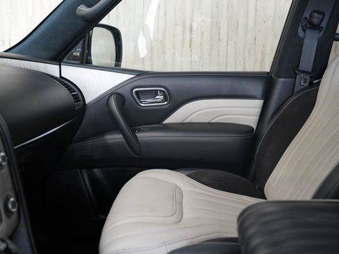 Used 2019 INFINITI QX80 Limited AWD/4WD image 34