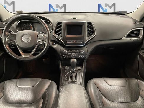 Used 2020 Jeep Cherokee Latitude Lux w/ Quick Order Package 26H Lux image 10