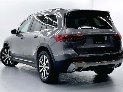 Used 2023 Mercedes-Benz GLB 250 image 12