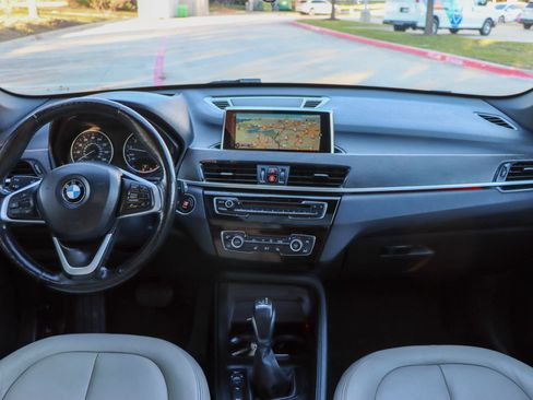 Used 2017 BMW X1 xDrive28i image 26