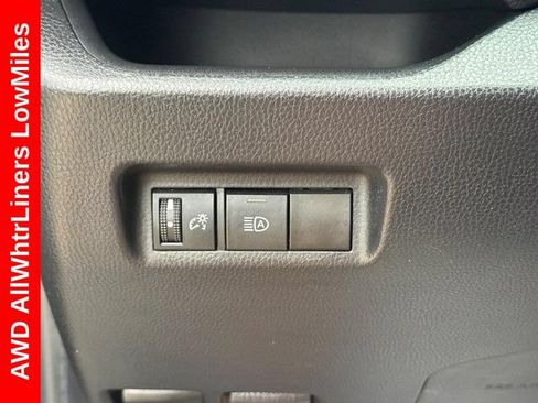 Used 2022 Toyota RAV4 LE AWD/4WD image 22