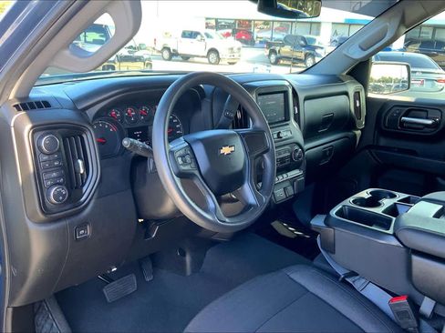 Certified 2024 Chevrolet Silverado 1500 Custom image 16