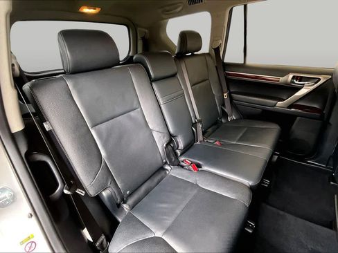 Used 2014 Lexus GX 460 w/ Premium Package AWD/4WD image 17