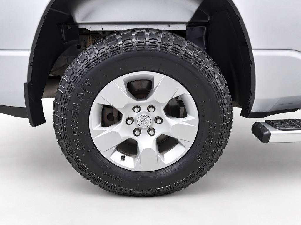 Used 2020 RAM 1500 Big Horn AWD/4WD image 20