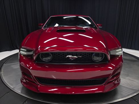 Used 2014 Ford Mustang GT Premium w/ Comfort Package RWD image 48