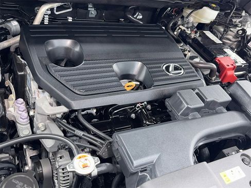 Used 2025 Lexus NX 250 FWD w/ Towing Package (2000 Lbs) image 58