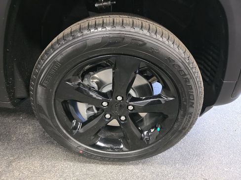 New 2026 Jeep Grand Cherokee L Limited AWD/4WD image 13