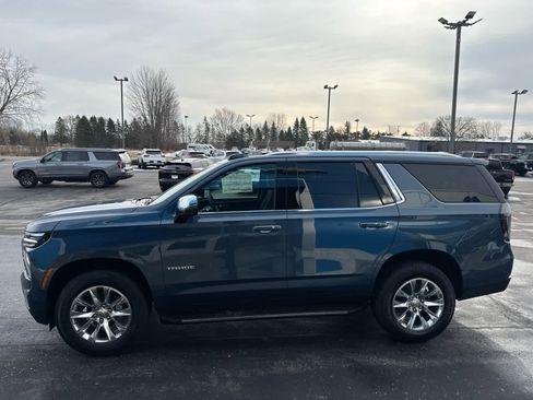 New 2026 Chevrolet Tahoe Premier w/ Sun And Tow Package AWD/4WD image 11
