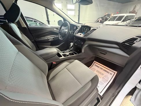 Used 2019 Ford Escape SE AWD/4WD image 30