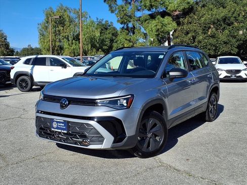 Certified 2025 Volkswagen Taos S image 27