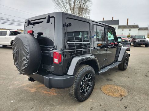 Used 2017 Jeep Wrangler Unlimited Sahara image 15