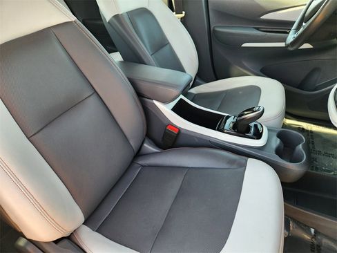 Used 2019 Chevrolet Bolt Premier image 20