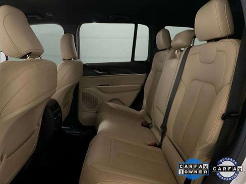 Used 2023 Jeep Grand Cherokee Limited w/ Luxury Tech Group II image 68