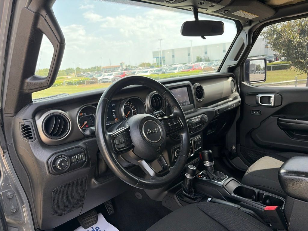 Used 2018 Jeep Wrangler Unlimited Sport S AWD/4WD image 42