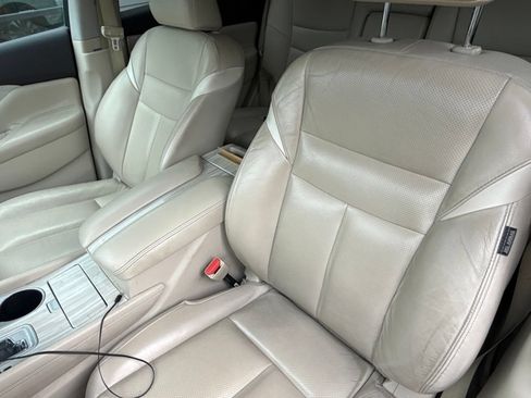 Used 2015 Nissan Murano SL w/ SL Technology Package FWD image 15