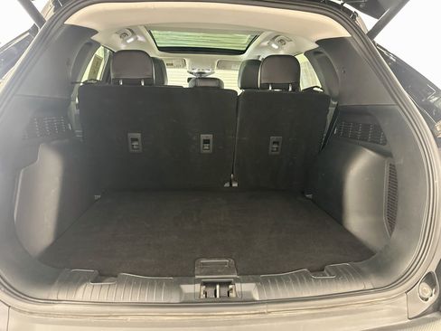 Used 2025 Ford Escape Platinum AWD/4WD image 31